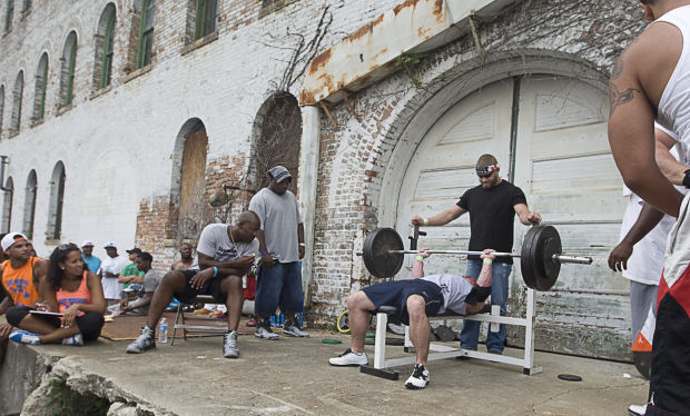 weights gus macker 07202014.jpg